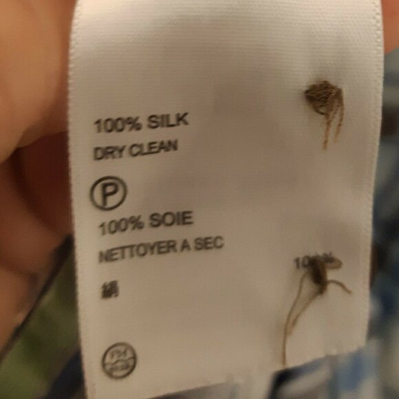 Tommy Bahama Mens 100% Silk plaid shirt - Picture 6 of 7